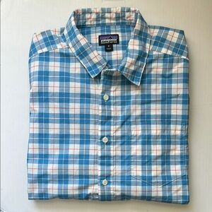 Men’s Patagonia Blue, White and Red Checker Fezzman Shirt - Medium